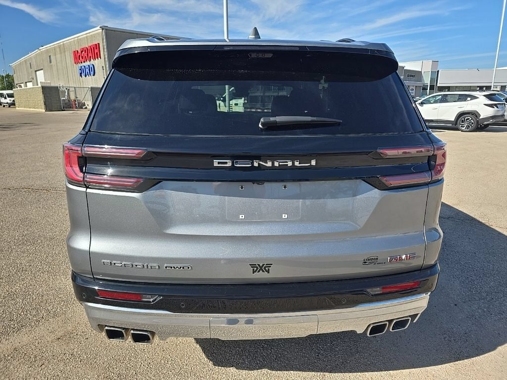 Used 2025 GMC Acadia Denali w/ Super Cruise Package AWD/4WD image 6