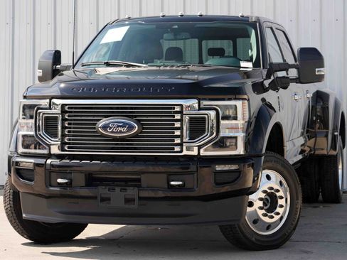 Used 2022 Ford F450 Limited w/ FX4 Off-Road Package image 3