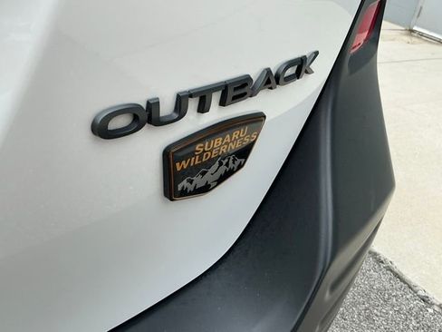 Used 2025 Subaru Outback Wilderness AWD/4WD image 7