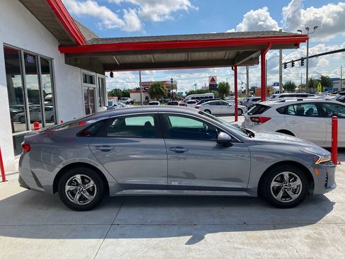 Used 2021 Kia K5 LXS FWD image 11