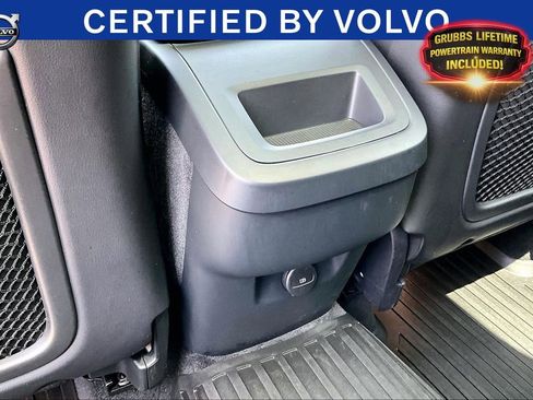 Certified 2023 Volvo XC60 B5 Plus w/ Climate Package FWD image 32