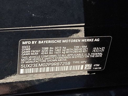 Used 2023 BMW X7 xDrive40i w/ M Sport Package AWD/4WD image 30