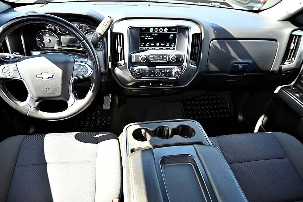 Used 2018 Chevrolet Silverado 1500 LT w/ All Star Edition RWD image 12