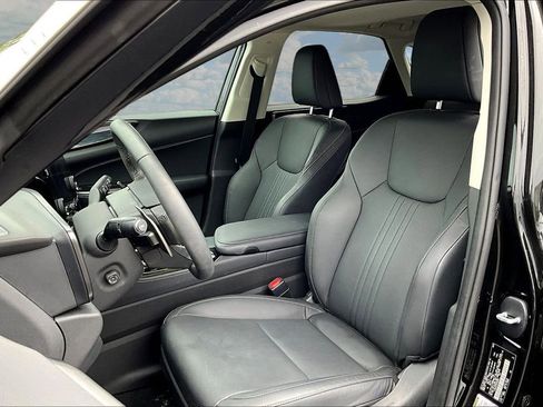 Used 2024 Lexus NX 250 FWD image 18