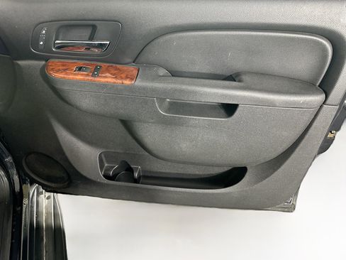 Used 2012 Chevrolet Tahoe LT w/ Texas Edition image 31