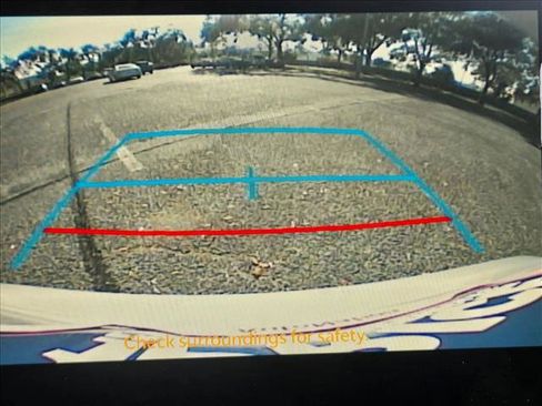 Used 2025 Toyota Corolla LE image 13