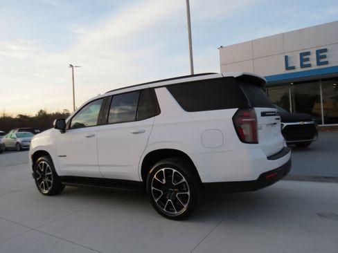 Used 2024 Chevrolet Tahoe RST w/ Luxury Package image 3