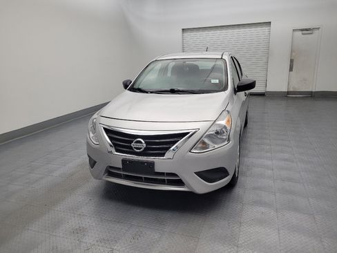 Used 2018 Nissan Versa S Plus FWD image 15