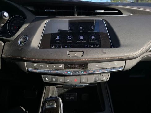 Used 2021 Cadillac XT4 Sport image 19