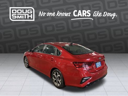 Certified 2020 Kia Forte LXS image 3