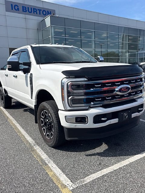 Used 2024 Ford F250 Platinum w/ FX4 Off-Road Package AWD/4WD image 15