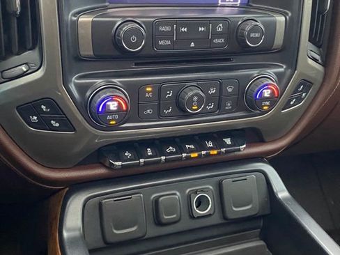 Used 2016 Chevrolet Silverado 3500 High Country w/ Duramax Plus Package image 17