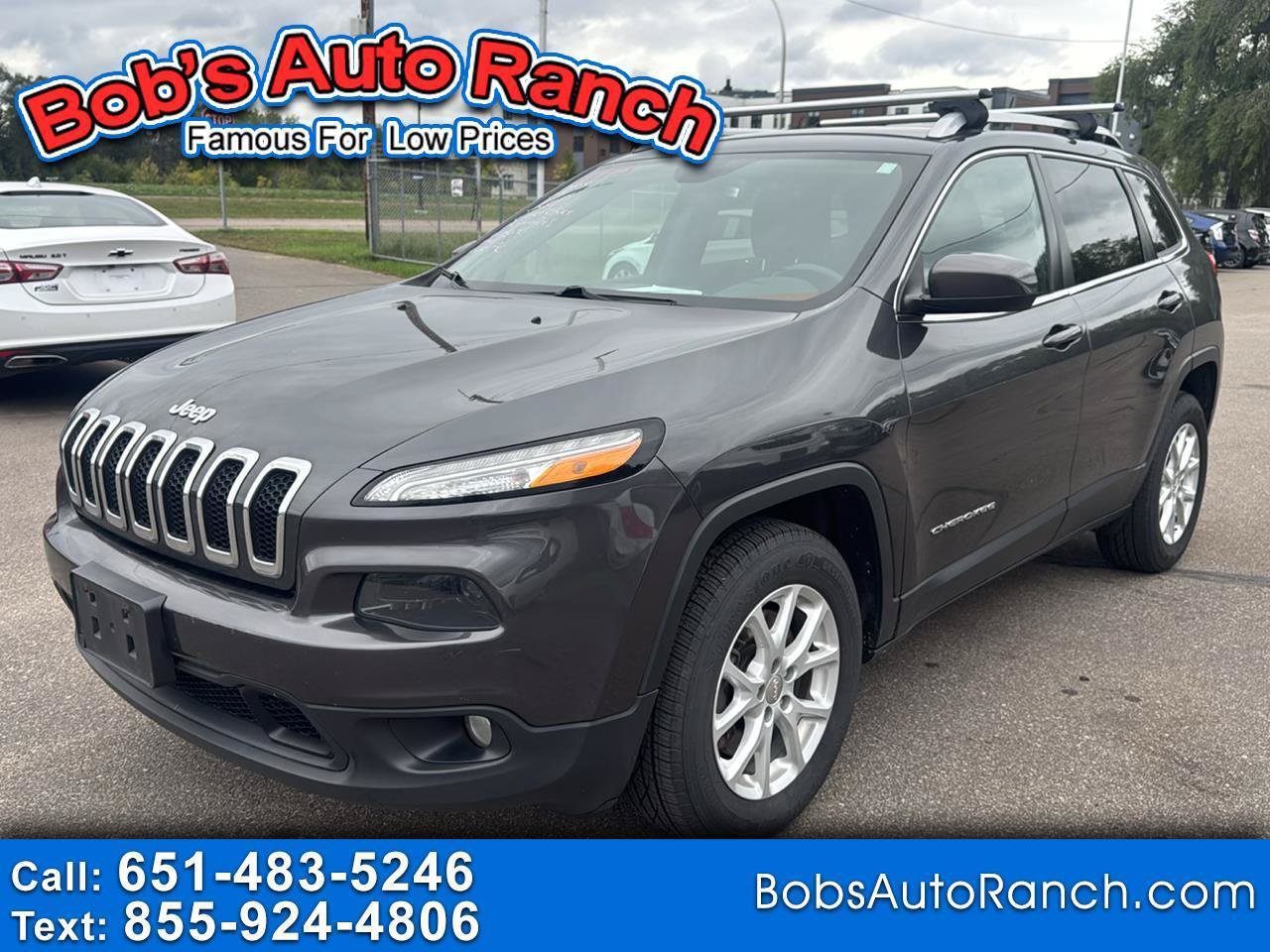 Used 2015 Jeep Cherokee Latitude w/ Cold Weather Group AWD/4WD image 1