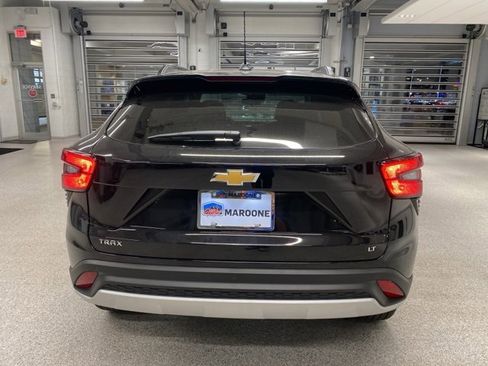New 2025 Chevrolet Trax LT w/ Driver Confidence Package image 4