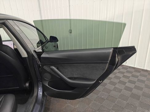 Used 2023 Tesla Model 3 Long Range AWD/4WD image 19