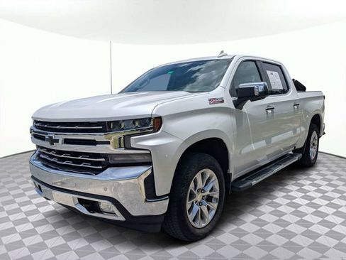 Used 2020 Chevrolet Silverado 1500 LTZ w/ LTZ Premium Package AWD/4WD image 8