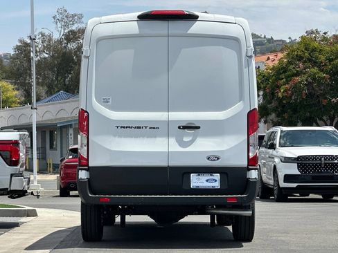 New 2026 Ford Transit 250 148 Medium Roof RWD image 4