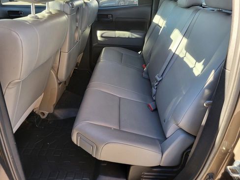 Used 2013 Toyota Tundra 2WD Double Cab image 10