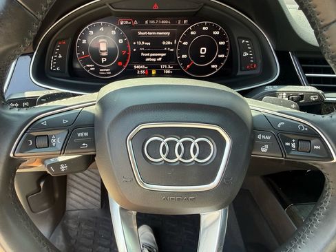 Used 2018 Audi Q7 3.0T Premium Plus w/ Premium Plus Package AWD/4WD image 11