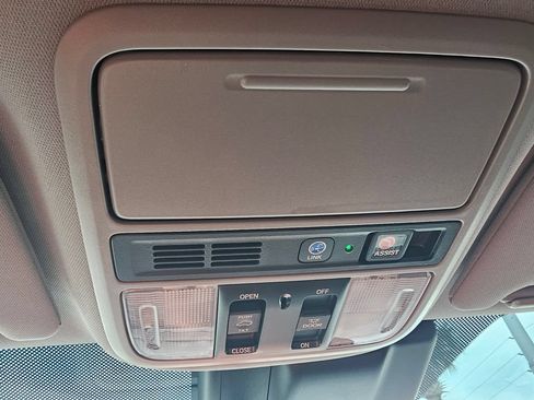 Used 2019 Honda Odyssey Elite image 28