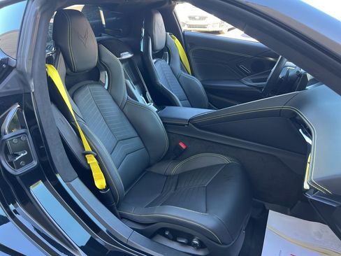 Used 2025 Chevrolet Corvette Z06 w/ Stealth Interior Trim Package RWD image 24