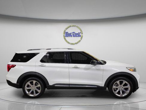 Used 2020 Ford Explorer Platinum w/ Premium Technology Package AWD/4WD image 6
