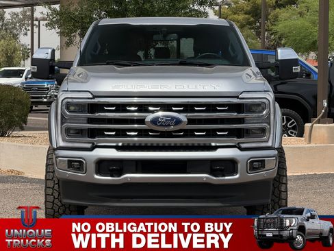 Used 2023 Ford F350 Platinum AWD/4WD image 2