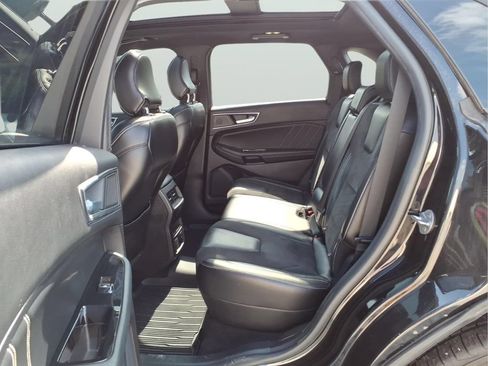 Used 2019 Ford Edge ST w/ Equipment Group 401A AWD/4WD image 33