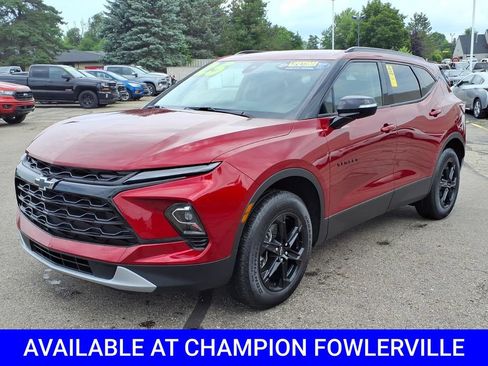 Used 2025 Chevrolet Blazer LT w/ Midnight/Sport Edition AWD/4WD image 3