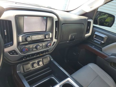 Used 2018 GMC Sierra 1500 SLT w/ SLT Premium Package image 27