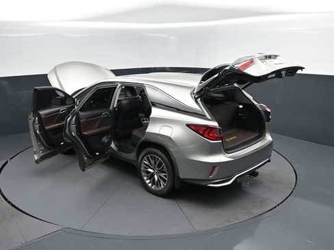 Used 2019 Lexus RX 450hL Premium w/ Premium Package AWD/4WD image 2