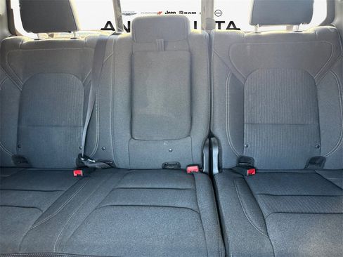 Used 2019 RAM 1500 Big Horn image 16