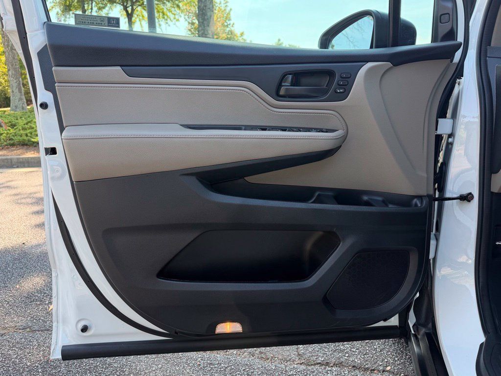 Certified 2024 Honda Odyssey EX-L image 24