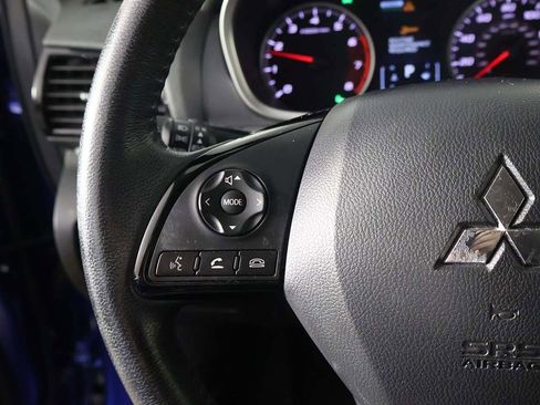 Used 2022 Mitsubishi Eclipse Cross SE image 30