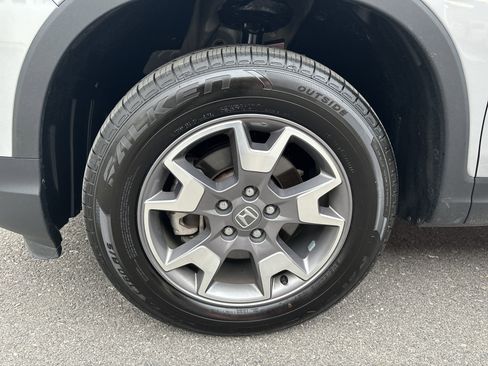 Used 2023 Honda Passport TrailSport image 11