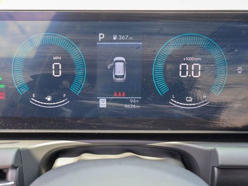 Used 2025 Hyundai Tucson Blue AWD/4WD image 11