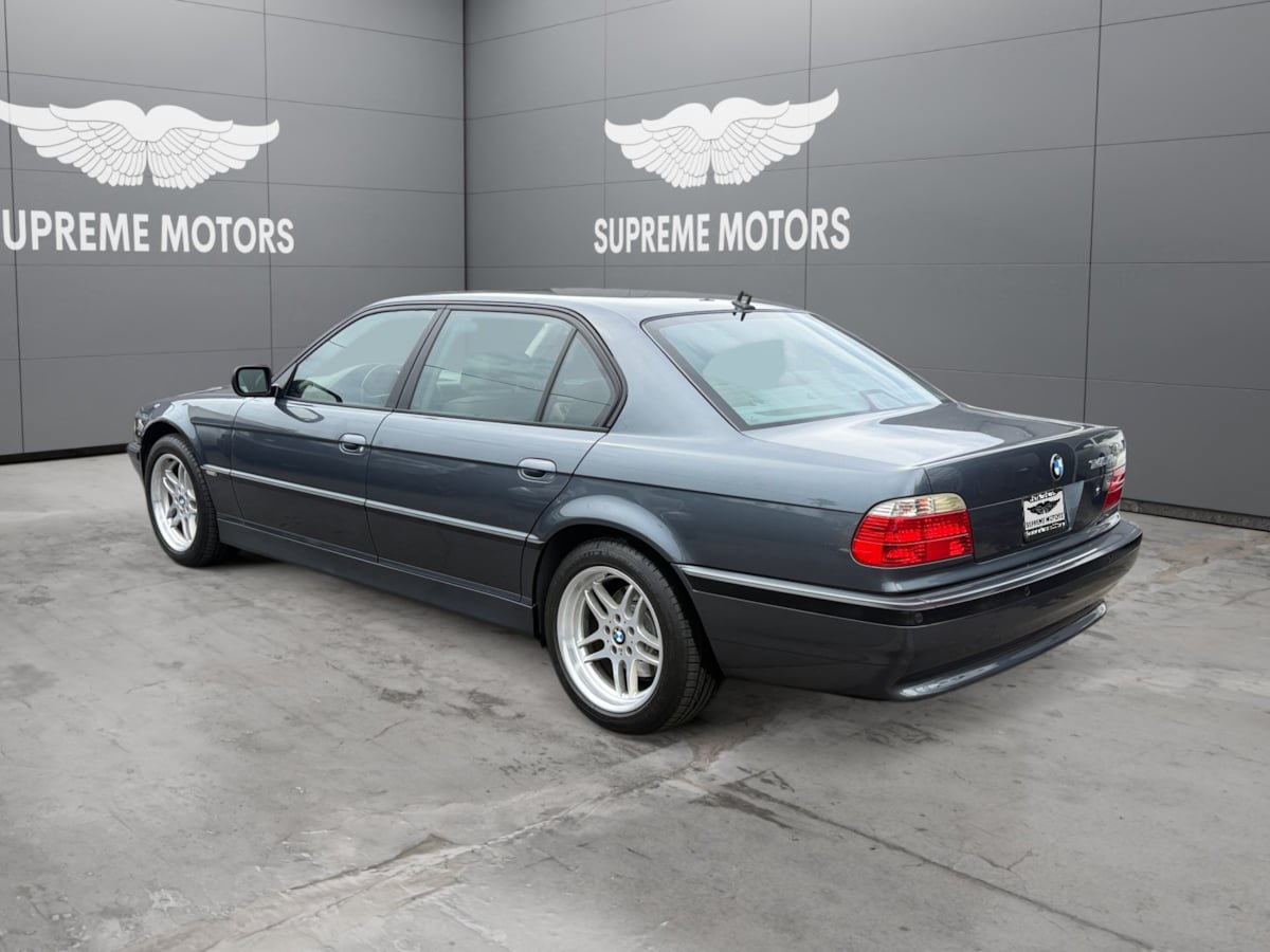 Used 2001 BMW 740iL RWD image 3