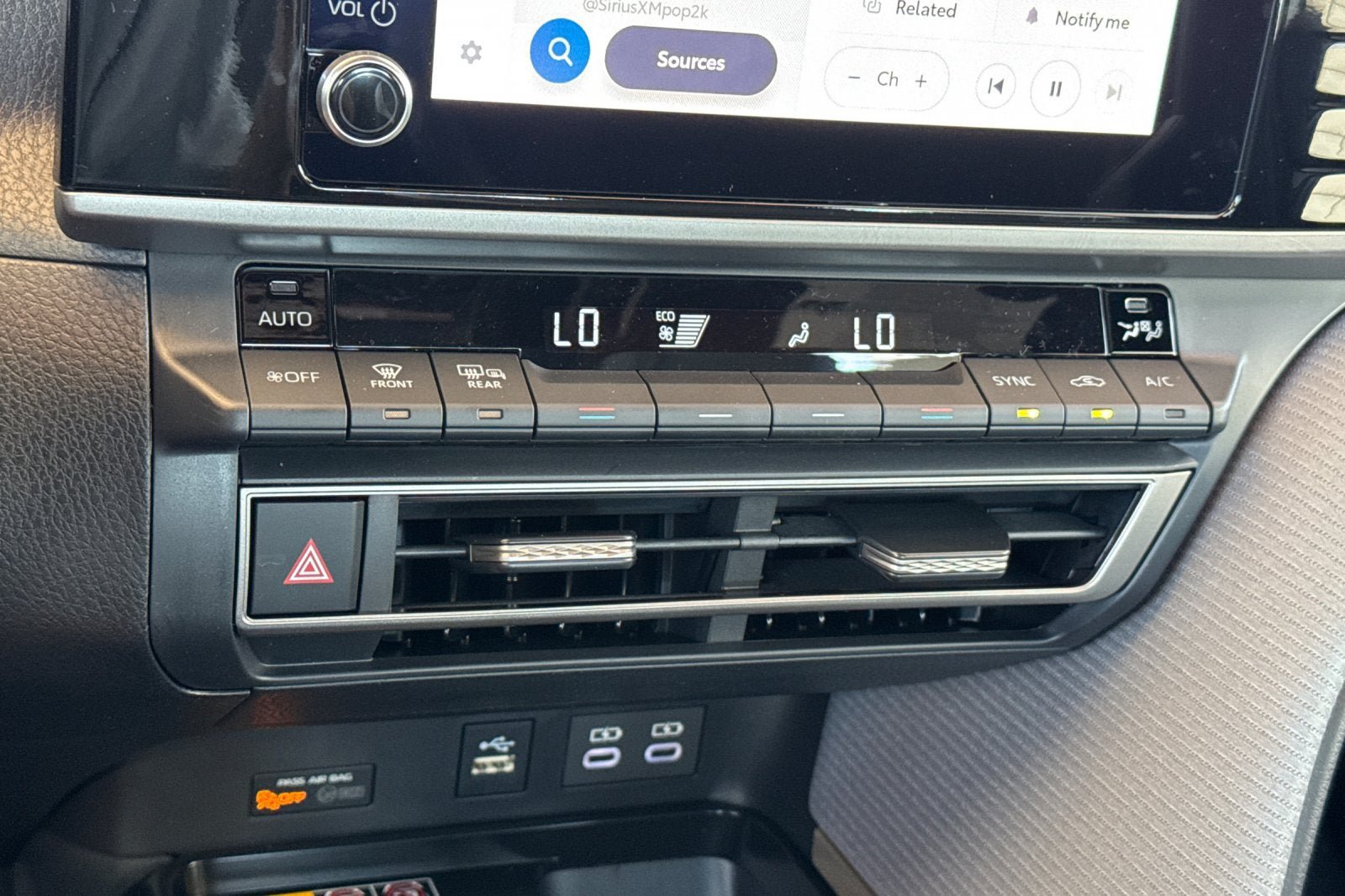 New 2026 Toyota Camry SE FWD image 22