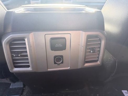 Used 2017 Ford F250 Lariat w/ Lariat Ultimate Package AWD/4WD image 13