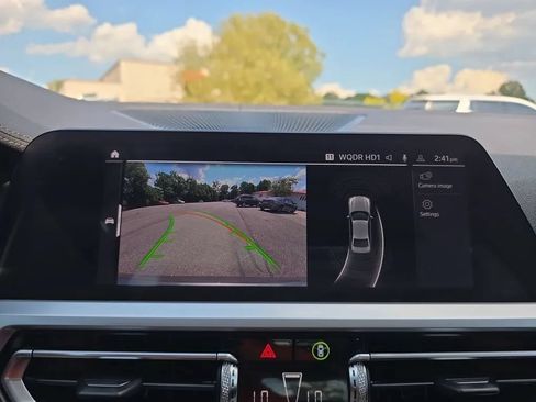 Used 2019 BMW 330i xDrive Sedan w/ M Sport Package AWD/4WD image 33