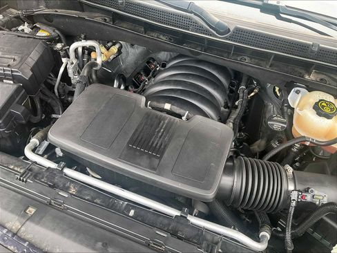 Used 2023 Cadillac Escalade Sport Platinum w/ LPO, ONYX Package image 36