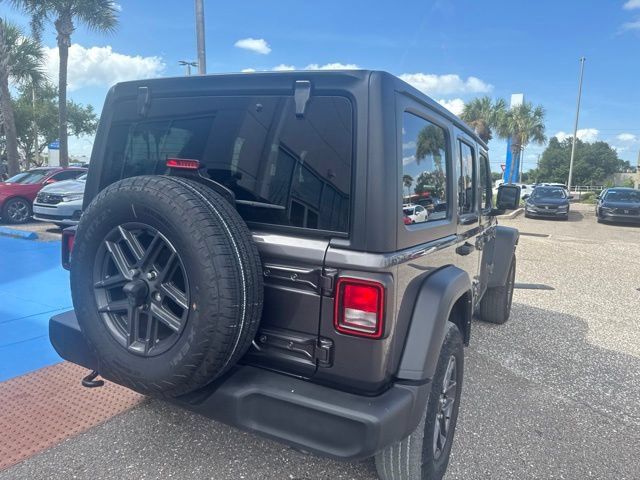 Used 2024 Jeep Wrangler Unlimited Sport AWD/4WD image 24