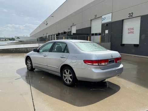 Used 2003 Honda Accord EX image 3