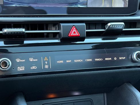 Certified 2026 Kia Sportage SX image 18