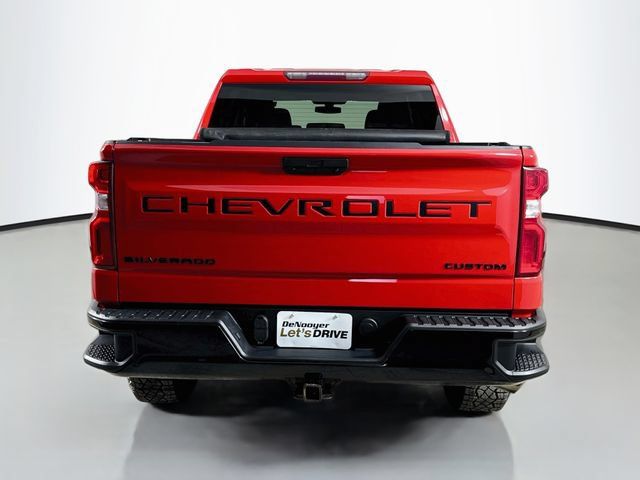 Used 2020 Chevrolet Silverado 1500 Custom Trail Boss AWD/4WD image 11