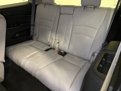Certified 2021 Honda Pilot Special Edition image 19