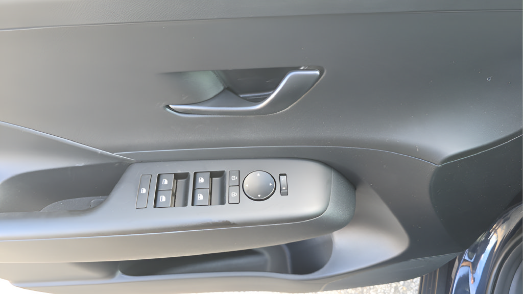 New 2027 Hyundai Kona SEL Sport FWD image 15