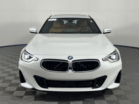 Used 2025 BMW 230i Coupe w/ M Sport Package image 5