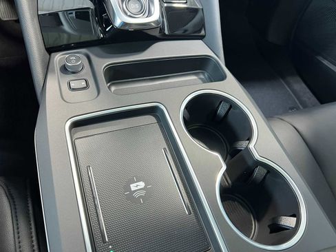 New 2026 Acura MDX SH-AWD image 20
