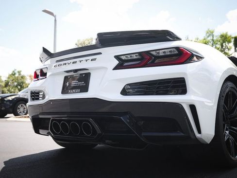 Used 2026 Chevrolet Corvette Z06 RWD image 16